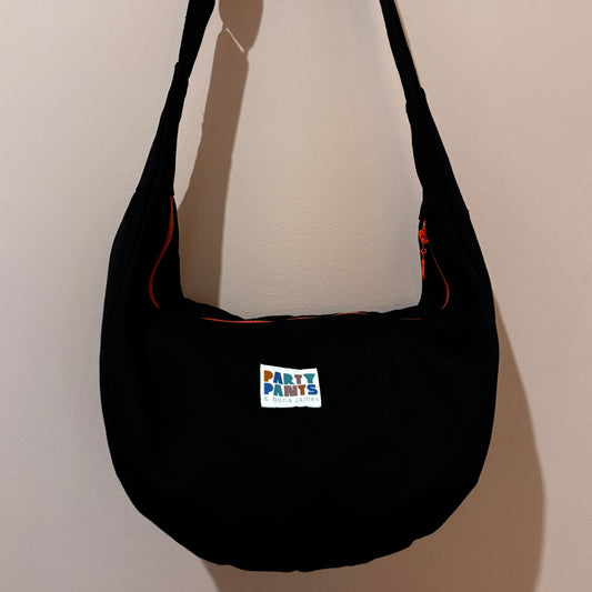 Black and red moon bag 
