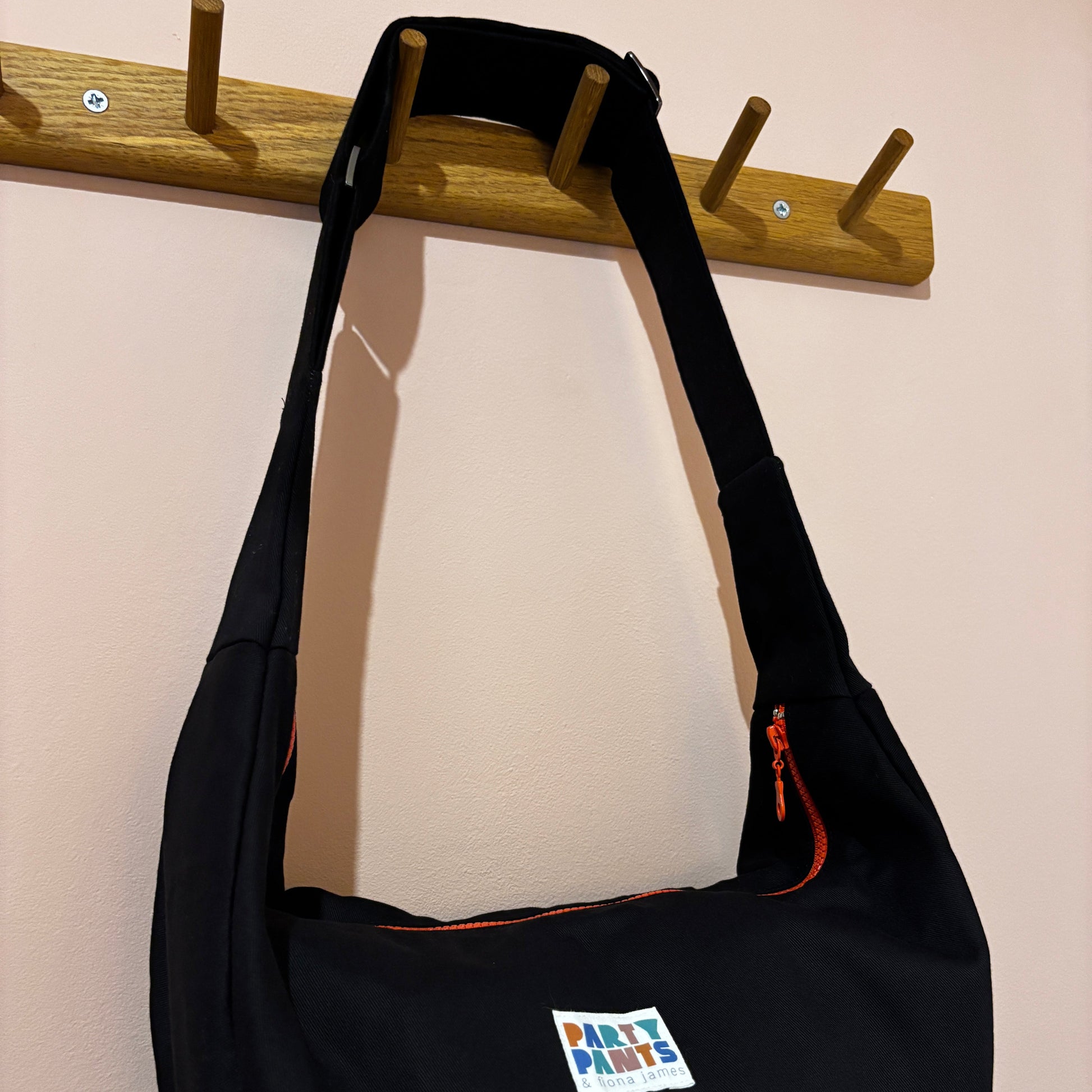 Black and red moon bag 