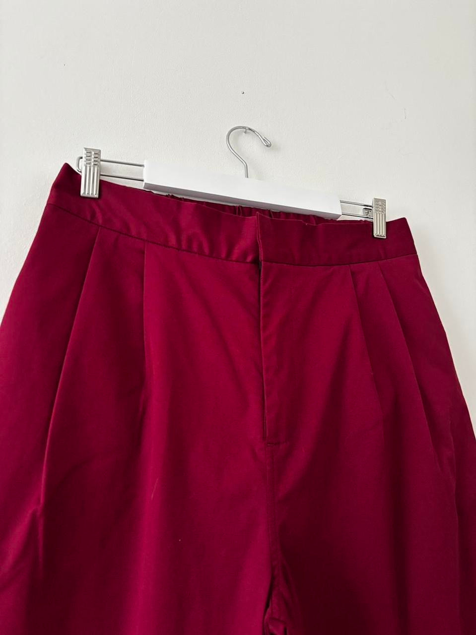 Red trousers with frill 14