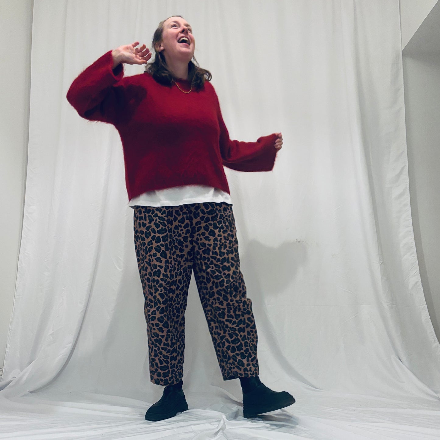 Leopard barrel-leg trousers